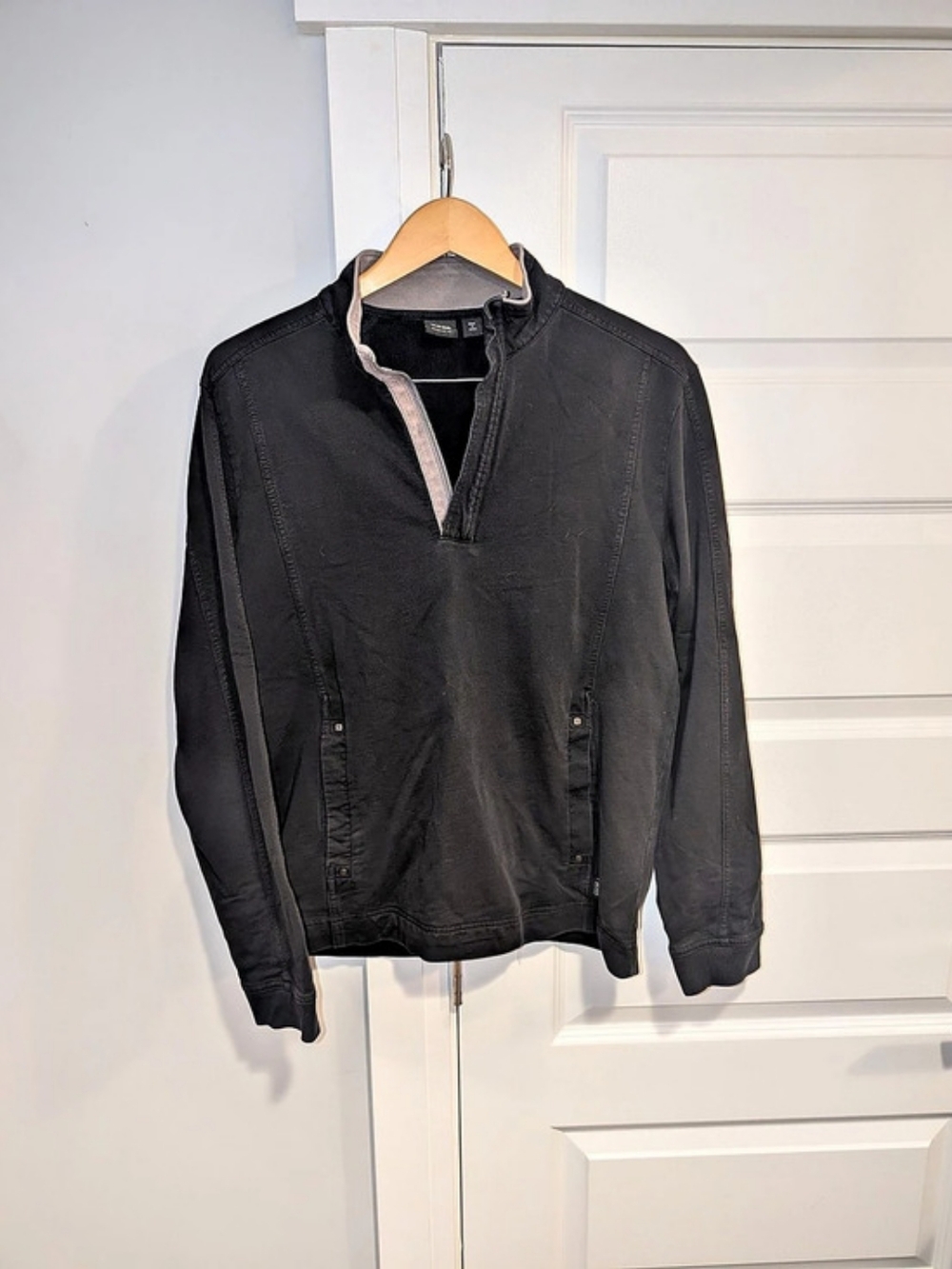 BOSS Men's Lightweight Black Quarter zip Sweater Size Large